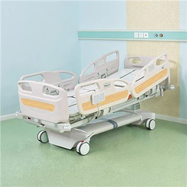 Lit de soins intensifs inclinable latéralement avec échelle de poids